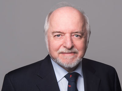 Dr. Werner Becker 